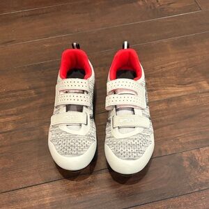 Peloton compatible shoes